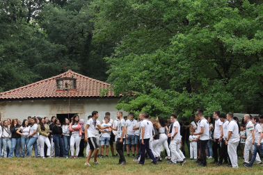 Foto de la celebración del Día de San Pedro en las campas de San Pedro en Alsasua