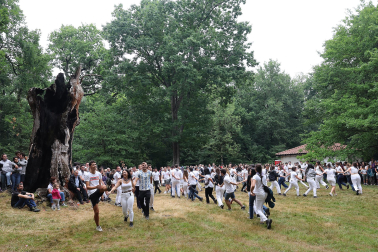 Foto de la celebración del Día de San Pedro en las campas de San Pedro en Alsasua