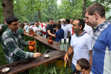 Foto de la celebración del Día de San Pedro en las campas de San Pedro en Alsasua
