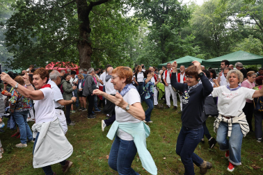 Foto de la celebración del Día de San Pedro en las campas de San Pedro en Alsasua