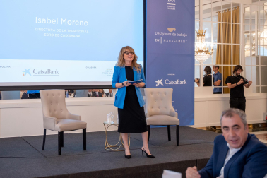 Fotos del desayuno de trabajo con Gonzalo Gortázar (CEO de CaixaBank)