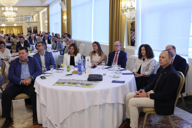 desayuno de trabajo con Gonzalo Gortázar