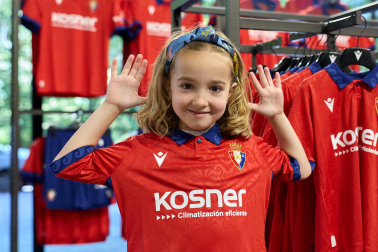 nueva equipación de Osasuna