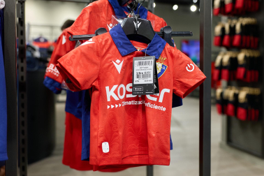 nueva equipación de Osasuna