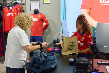 nueva equipación de Osasuna