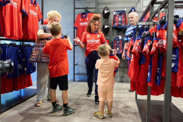 nueva equipación de Osasuna
