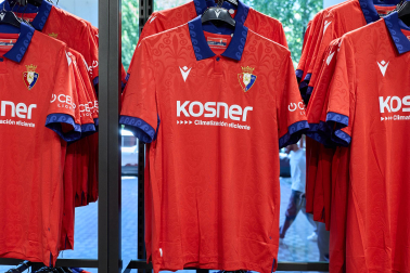 nueva equipación de Osasuna