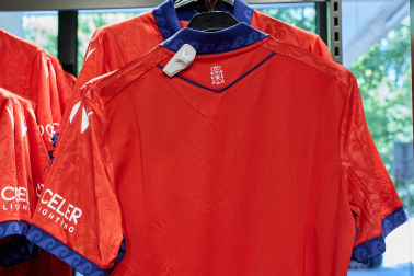 nueva equipación de Osasuna