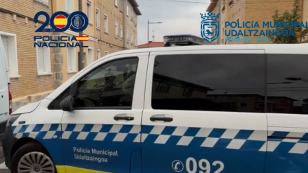 Dispositivo policial en Pamplona durante la tercera fase de la 'Operación Silver' esta semana previa a las fiestas de San Fermín y ante el aumento de la actividad ilícita por parte de este grupo criminal