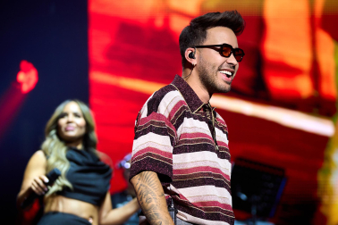 Fotos del concierto de Prince Royce y Romeo Santos en el Navarra Arena