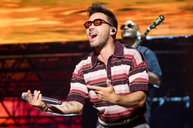 Fotos del concierto de Prince Royce y Romeo Santos en el Navarra Arena