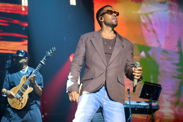 Fotos del concierto de Prince Royce y Romeo Santos en el Navarra Arena