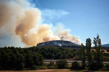 Fotos del incendio de grandes dimensiones en Imárcoain