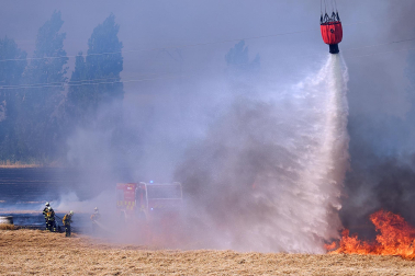 Fotos del incendio de grandes dimensiones en Imárcoain