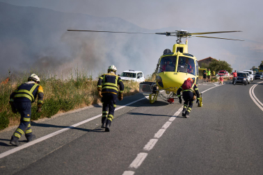 Fotos del incendio de grandes dimensiones en Imárcoain