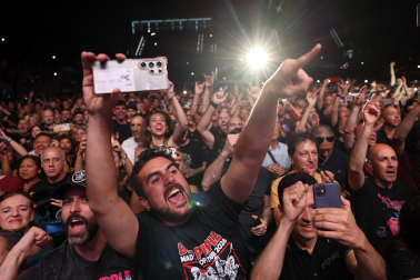Fotos del concierto de la banda de rock británica Deep Purple en el Navarra Arena