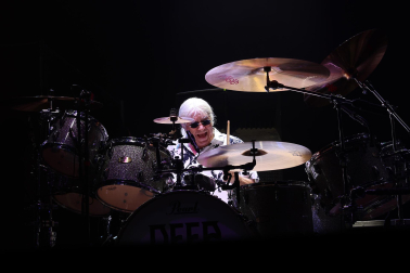 Fotos del concierto de la banda de rock británica Deep Purple en el Navarra Arena