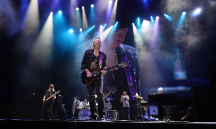 Fotos del concierto de la banda de rock británica Deep Purple en el Navarra Arena