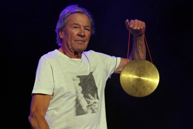 Fotos del concierto de la banda de rock británica Deep Purple en el Navarra Arena