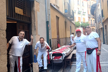 Fotos de los almuerzos de San Fermín 2026