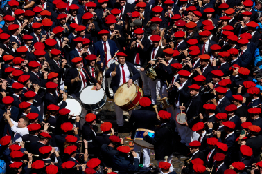 Chupinazo en la plaza del Ayuntamiento