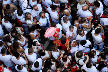 Chupinazo en la plaza del Ayuntamiento