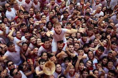 Foto del lanzamiento del chupinazo de San Fermín 2026 en Pamplona.