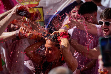 Foto del lanzamiento del chupinazo de San Fermín 2026 en Pamplona.