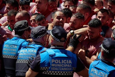 Foto del lanzamiento del chupinazo de San Fermín 2026 en Pamplona.