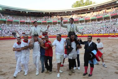 Fotos de la corrida de rejones del 6 de julio de 2026