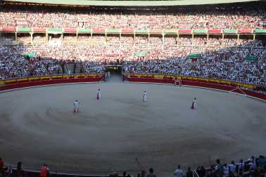 Primer encierro de San Fermín en la Plaza de Toros