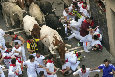 Primer encierro de San Fermín 2026 con toros de Fuente Ymbro.