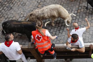 Primer encierro de San Fermín 2026 con toros de Fuente Ymbro.