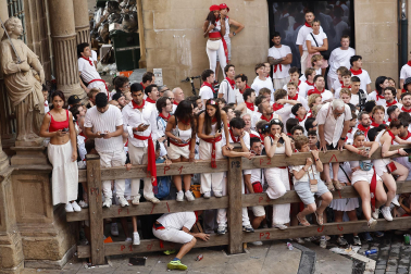 Primer encierro de San Fermín 2026 con toros de Fuente Ymbro.
