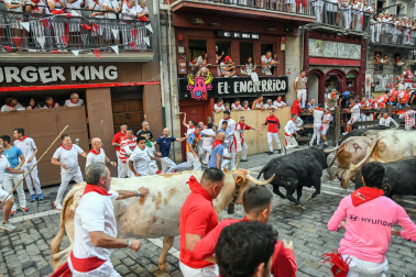 Fotos del primer encierro de San Fermín en Santo Domingo.