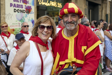 Fotos de la salida de la Comparsa de Gigantes y Cabezudos este 7 de julio de San Fermín 2026