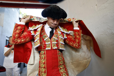 Fotos de la corrida del 7 de julio de la Feria del Toro 2026 con morlacos de Fuente Ymbro para los diestros Daniel Luque, Víctor Hernández y Aarón Palacio