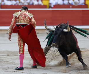 Fotos de la corrida del 7 de julio de la Feria del Toro 2026 con morlacos de Fuente Ymbro para los diestros Daniel Luque, Víctor Hernández y Aarón Palacio