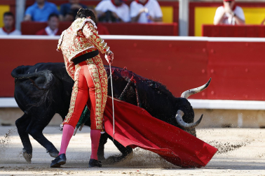 Fotos de la corrida del 7 de julio de la Feria del Toro 2026 con morlacos de Fuente Ymbro para los diestros Daniel Luque, Víctor Hernández y Aarón Palacio