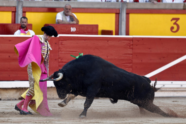Fotos de la corrida del 7 de julio de la Feria del Toro 2026 con morlacos de Fuente Ymbro para los diestros Daniel Luque, Víctor Hernández y Aarón Palacio