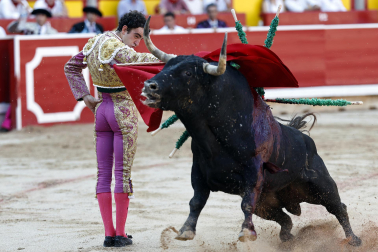 Fotos de la corrida del 7 de julio de la Feria del Toro 2026 con morlacos de Fuente Ymbro para los diestros Daniel Luque, Víctor Hernández y Aarón Palacio