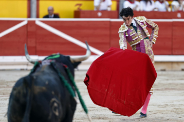 Fotos de la corrida del 7 de julio de la Feria del Toro 2026 con morlacos de Fuente Ymbro para los diestros Daniel Luque, Víctor Hernández y Aarón Palacio