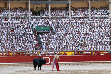 Fotos de la corrida del 7 de julio de la Feria del Toro 2026 con morlacos de Fuente Ymbro para los diestros Daniel Luque, Víctor Hernández y Aarón Palacio