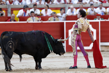 Fotos de la corrida del 7 de julio de la Feria del Toro 2026 con morlacos de Fuente Ymbro para los diestros Daniel Luque, Víctor Hernández y Aarón Palacio