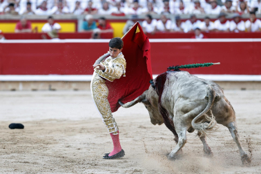 Fotos de la corrida del 7 de julio de la Feria del Toro 2026 con morlacos de Fuente Ymbro para los diestros Daniel Luque, Víctor Hernández y Aarón Palacio