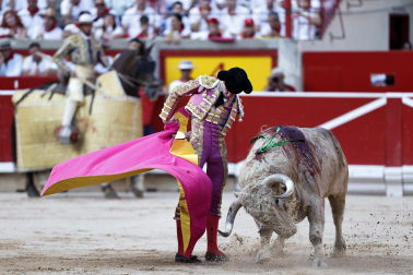Fotos de la corrida del 7 de julio de la Feria del Toro 2026 con morlacos de Fuente Ymbro para los diestros Daniel Luque, Víctor Hernández y Aarón Palacio