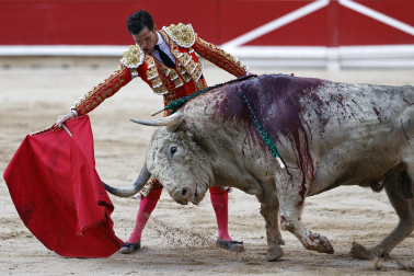 Fotos de la corrida del 7 de julio de la Feria del Toro 2026 con morlacos de Fuente Ymbro para los diestros Daniel Luque, Víctor Hernández y Aarón Palacio