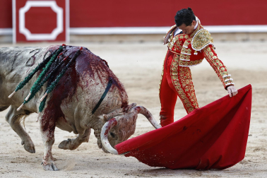 Fotos de la corrida del 7 de julio de la Feria del Toro 2026 con morlacos de Fuente Ymbro para los diestros Daniel Luque, Víctor Hernández y Aarón Palacio