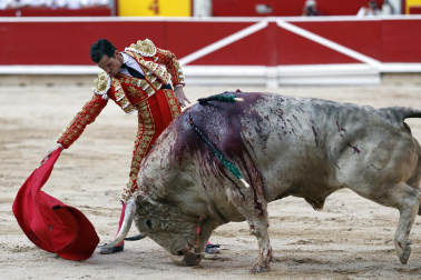 Fotos de la corrida del 7 de julio de la Feria del Toro 2026 con morlacos de Fuente Ymbro para los diestros Daniel Luque, Víctor Hernández y Aarón Palacio