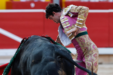 Fotos de la corrida del 7 de julio de la Feria del Toro 2026 con morlacos de Fuente Ymbro para los diestros Daniel Luque, Víctor Hernández y Aarón Palacio